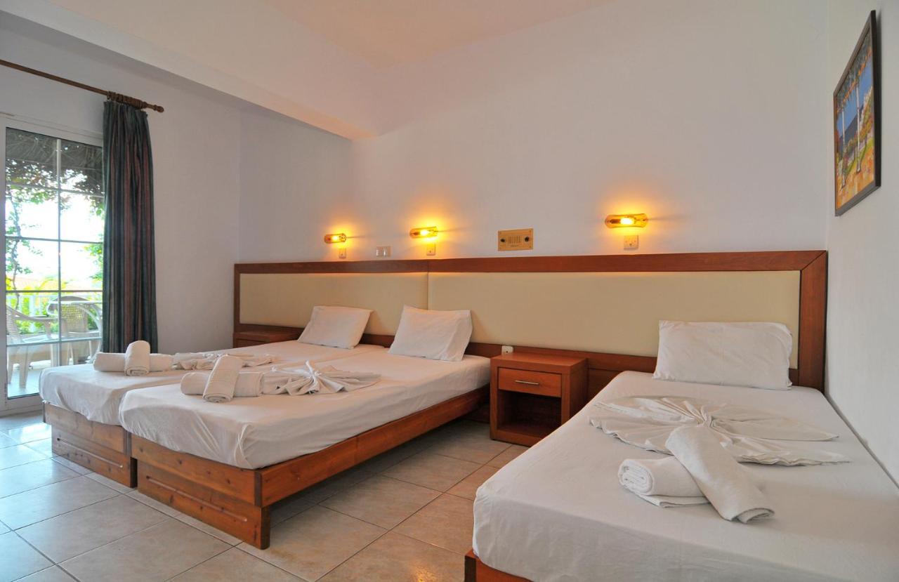 Hotel Emerald Chrysi Ammoudia Exterior photo