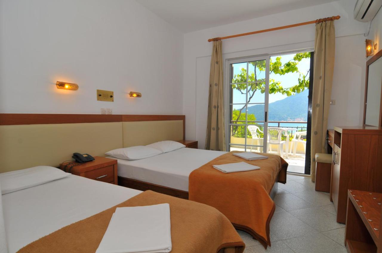 Hotel Emerald Chrysi Ammoudia Exterior photo