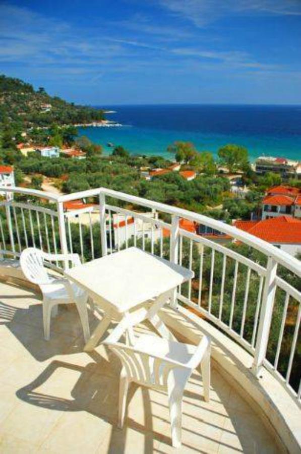 Hotel Emerald Chrysi Ammoudia Exterior photo